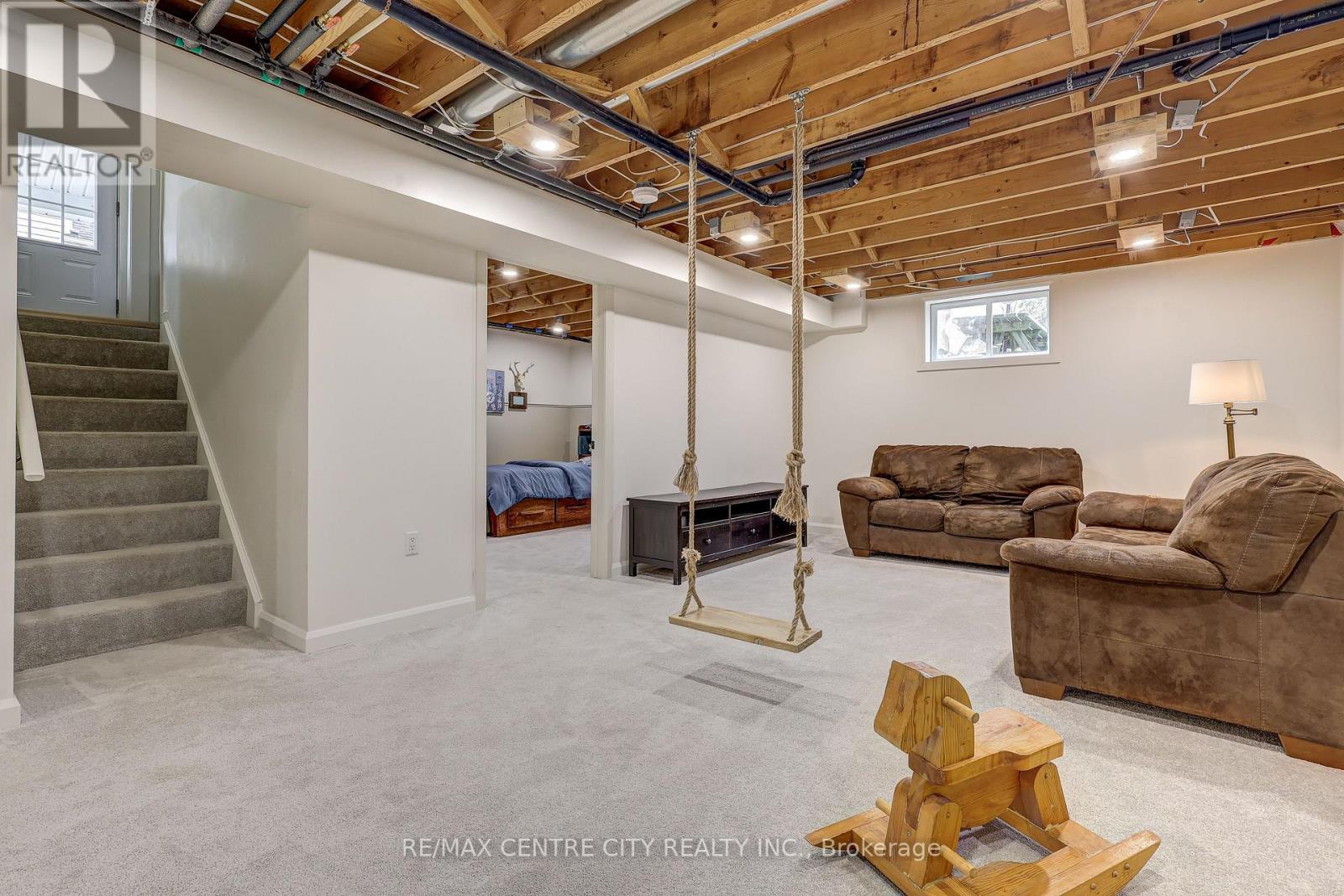 10 Cedar Street, Aylmer, Ontario  N5H 2E5 - Photo 11 - X12551274