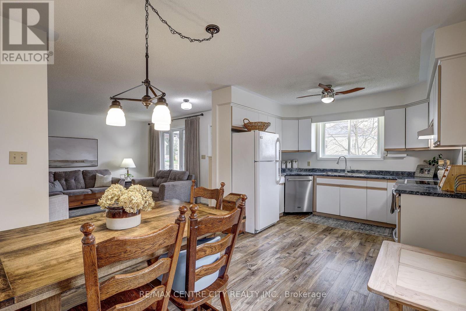 10 Cedar Street, Aylmer, Ontario  N5H 2E5 - Photo 6 - X12551274