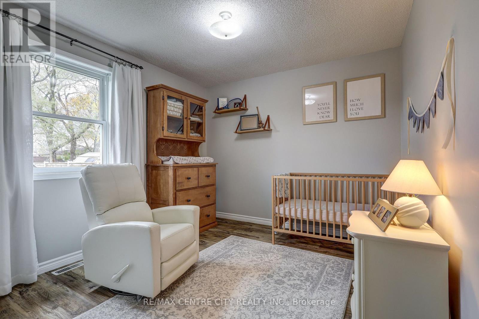 10 Cedar Street, Aylmer, Ontario  N5H 2E5 - Photo 8 - X12551274