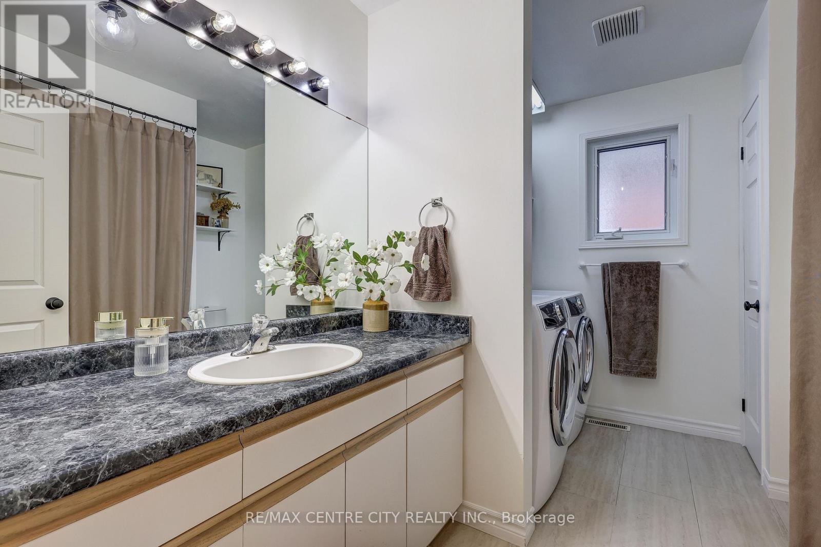 10 Cedar Street, Aylmer, Ontario  N5H 2E5 - Photo 9 - X12551274