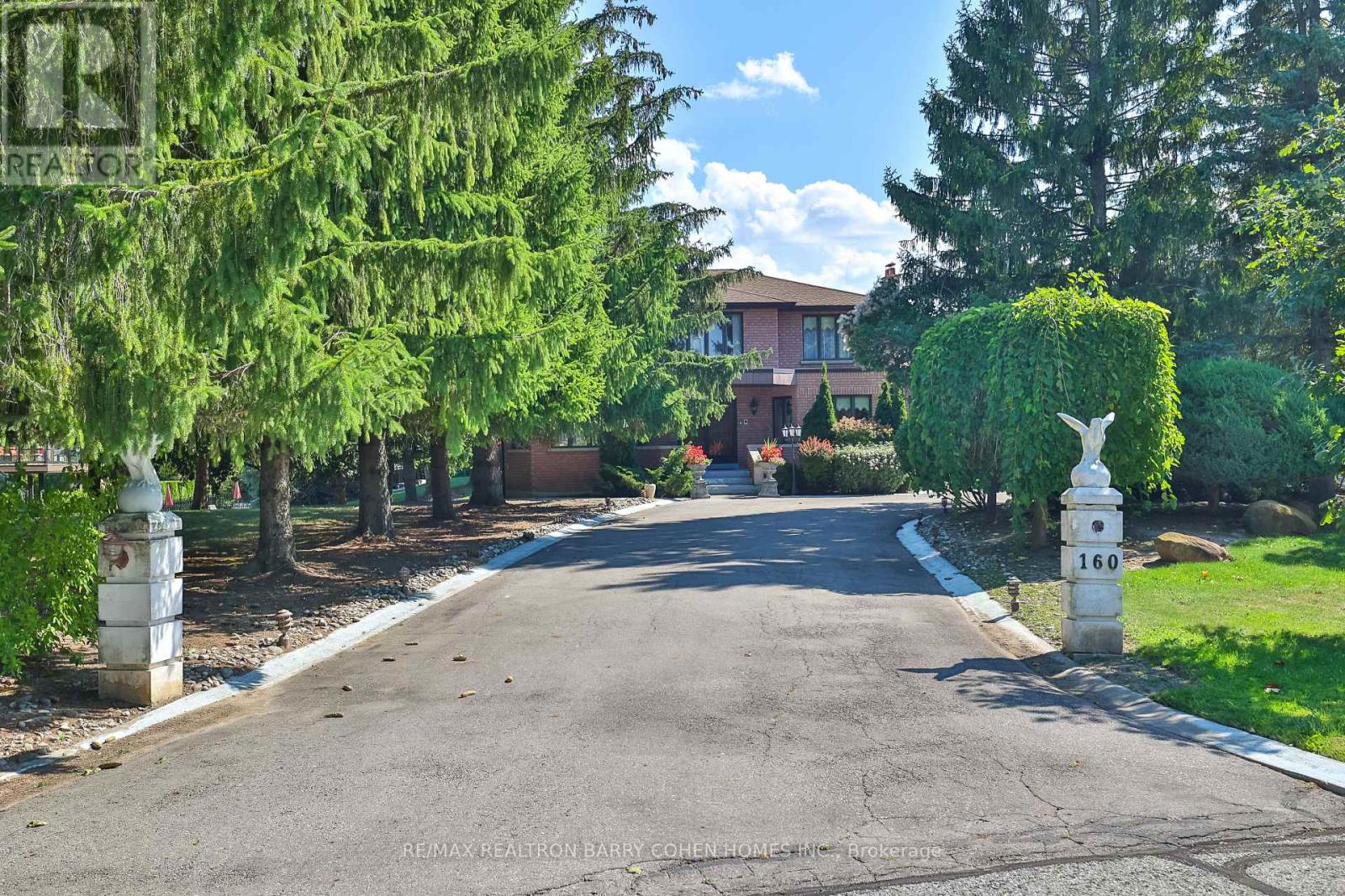 160 MILLWOOD PARKWAY, Vaughan, Ontario