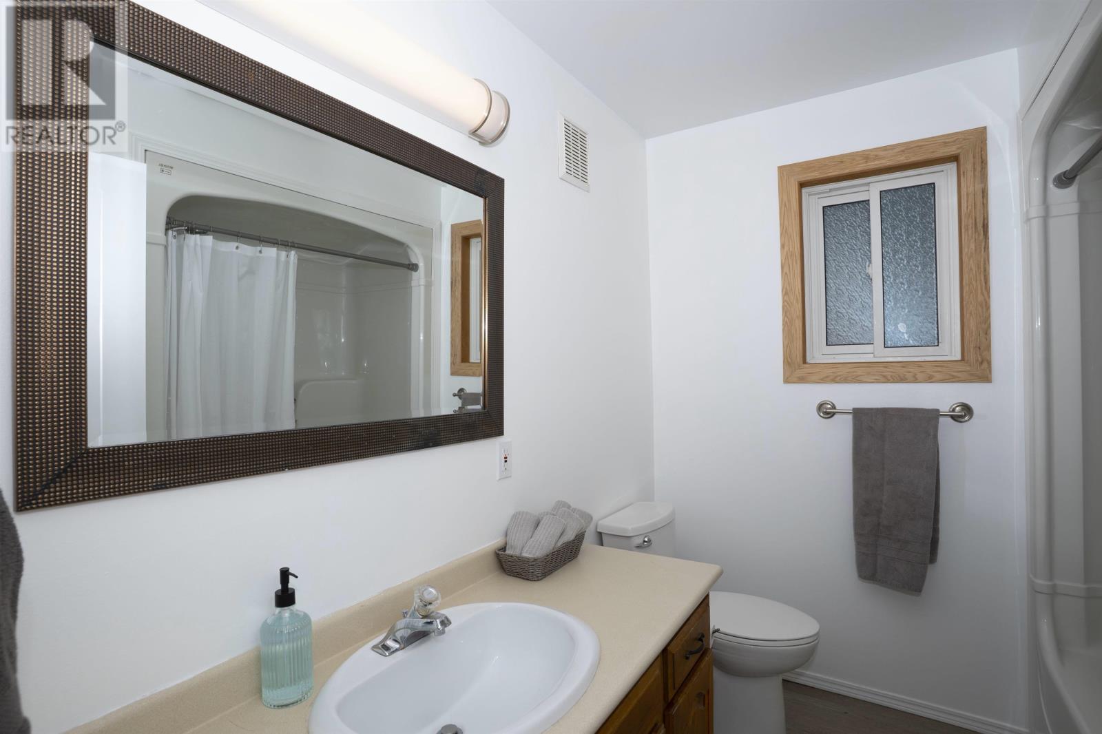 145 Nottingham Cres, Thunder Bay, Ontario  P7G 1B5 - Photo 26 - TB253432