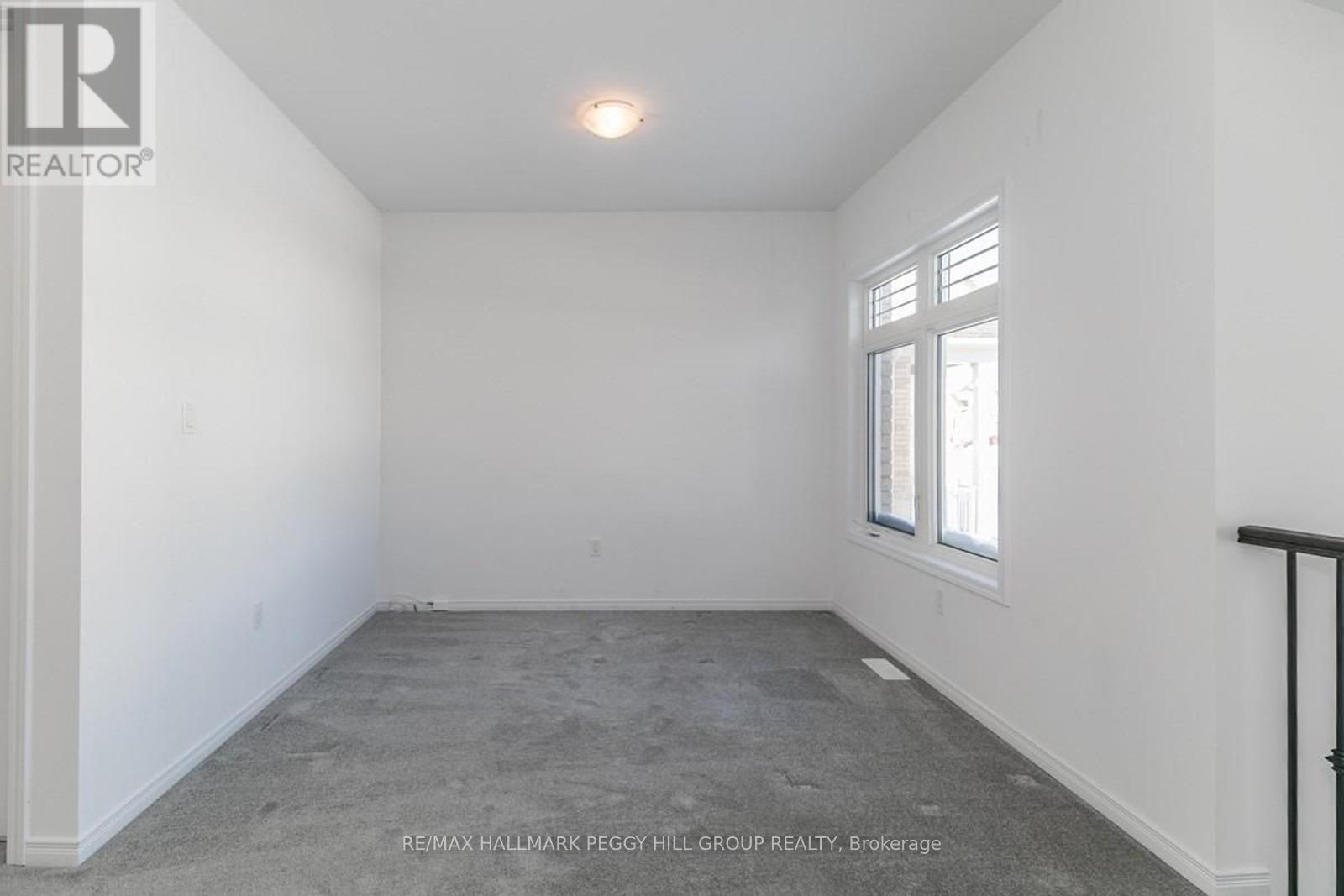 98 Isabella Drive, Orillia, Ontario  L3V 8K7 - Photo 5 - S12550978