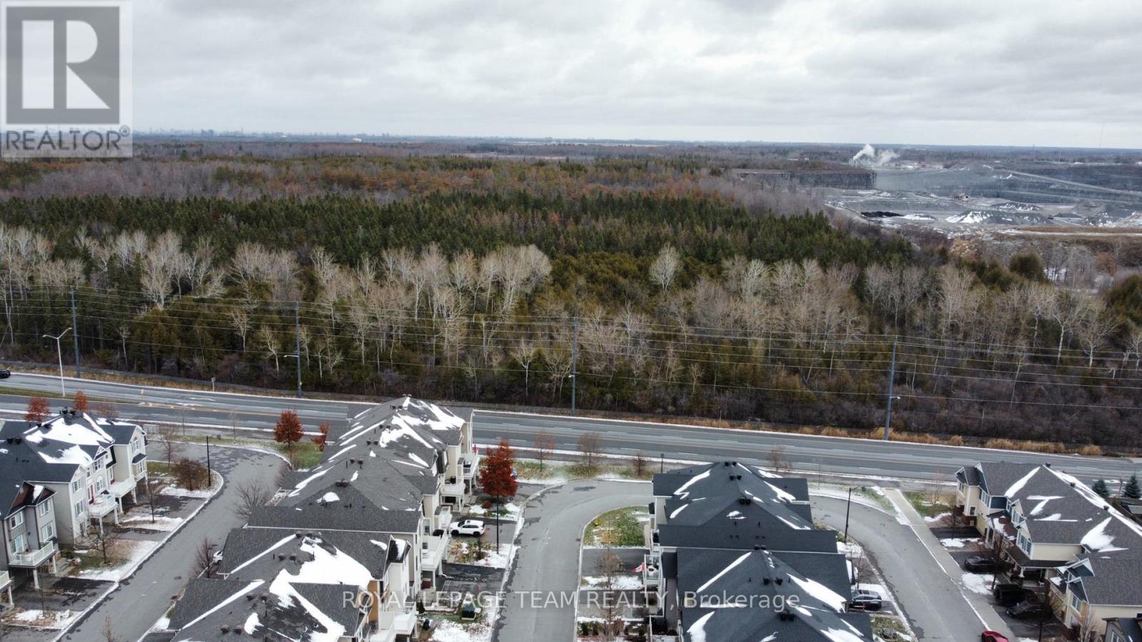 507 Foxlight Circle, Ottawa, Ontario  K2R 1G9 - Photo 39 - X12551118