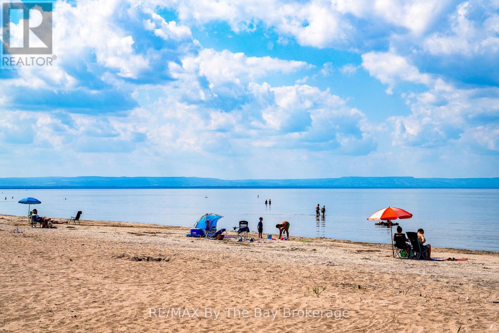 762 Eastdale Drive, Wasaga Beach, Ontario  L9Z 2R2 - Photo 23 - S12379620