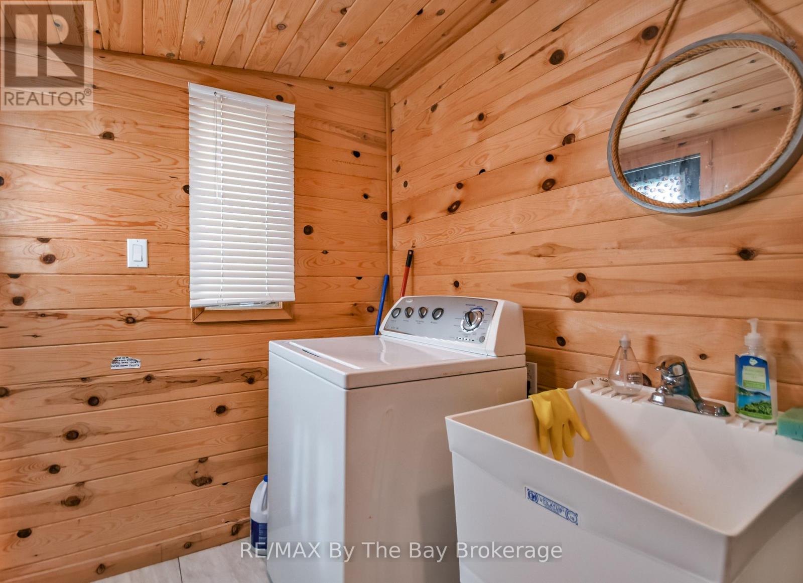 762 Eastdale Drive, Wasaga Beach, Ontario  L9Z 2R2 - Photo 32 - S12379620