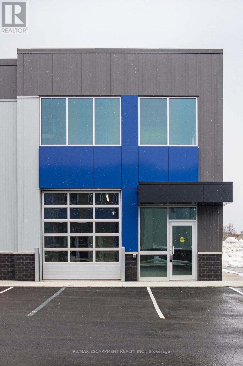 26 - 395 Anchor Road, Hamilton, Ontario L8W 3R6 - Photo 2 - X12317322