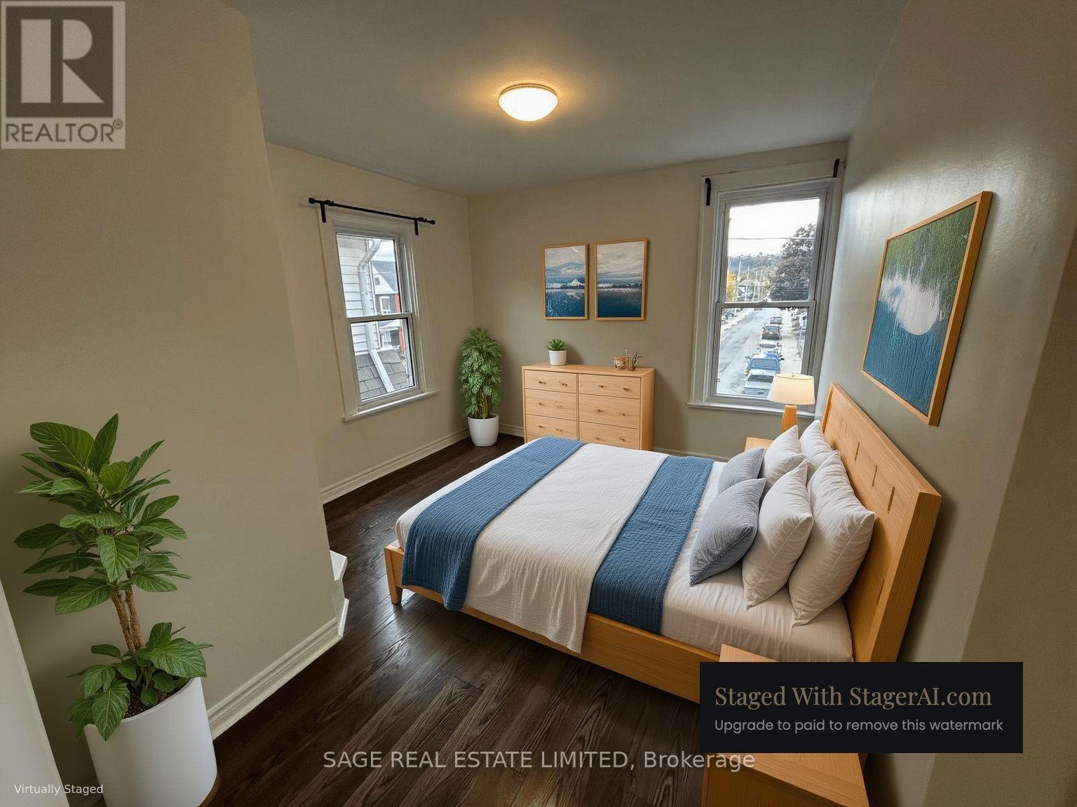 2 - 9 Wright Avenue, Hamilton, Ontario  L8L 2T5 - Photo 2 - X12508814