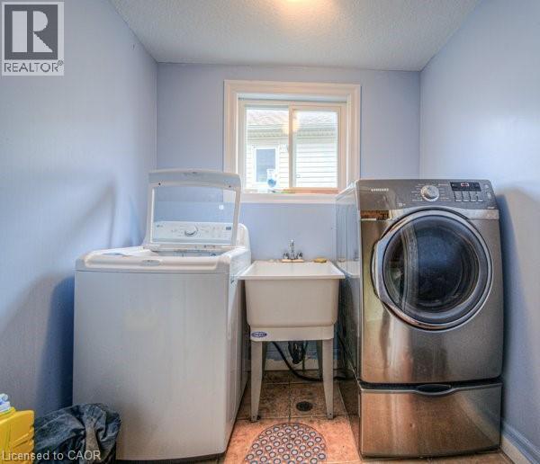 143 Banffshire Street Unit# Upper, Kitchener, Ontario  N2R 1W7 - Photo 3 - 40788709