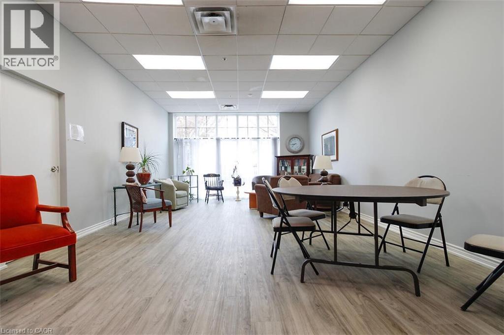 262 E Dundas Street E Unit# 306, Waterdown, Ontario L8B 1A9 - Photo 13 - 40788620