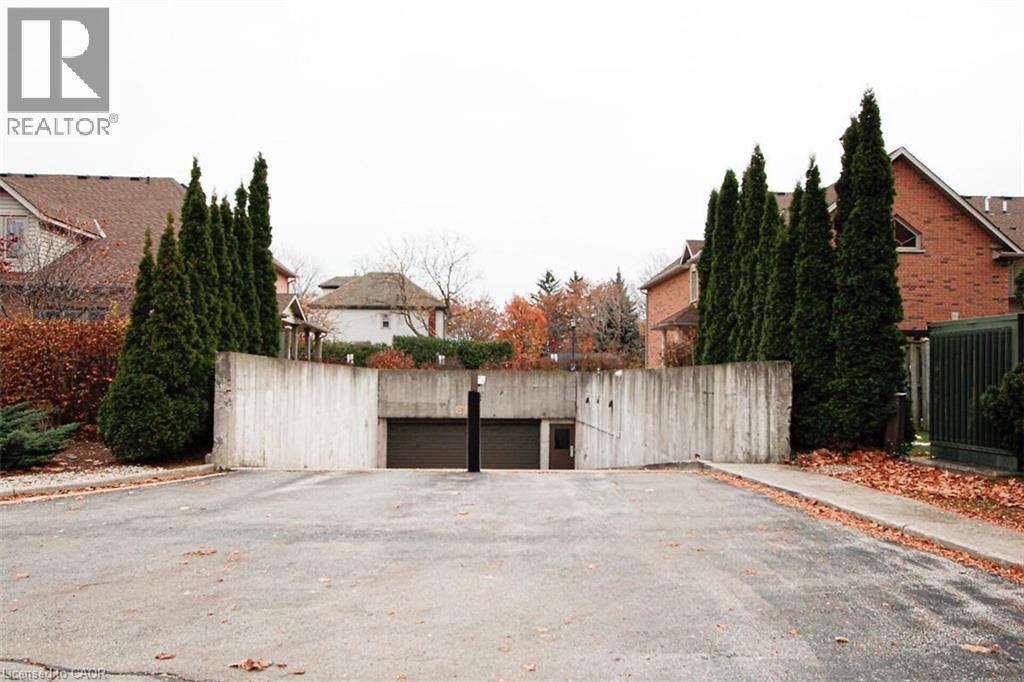 262 E Dundas Street E Unit# 306, Waterdown, Ontario L8B 1A9 - Photo 17 - 40788620