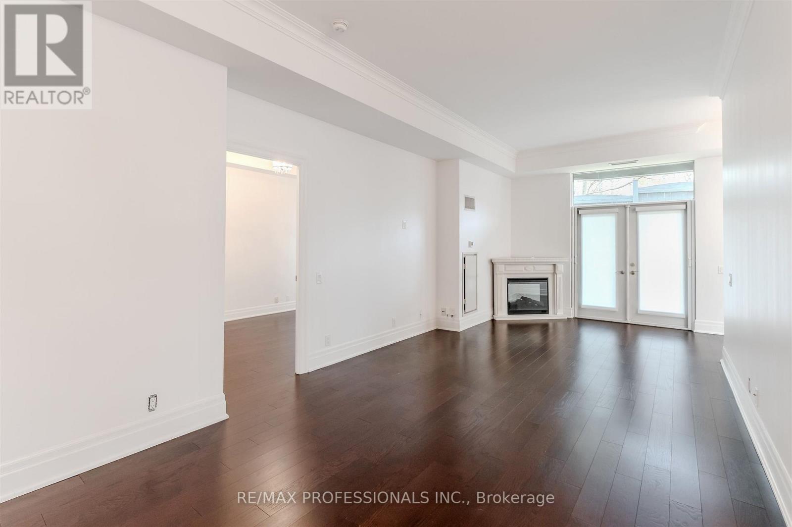 110 - 9 Burnhamthorpe Road, Toronto, Ontario  M9A 0A6 - Photo 17 - W12550954