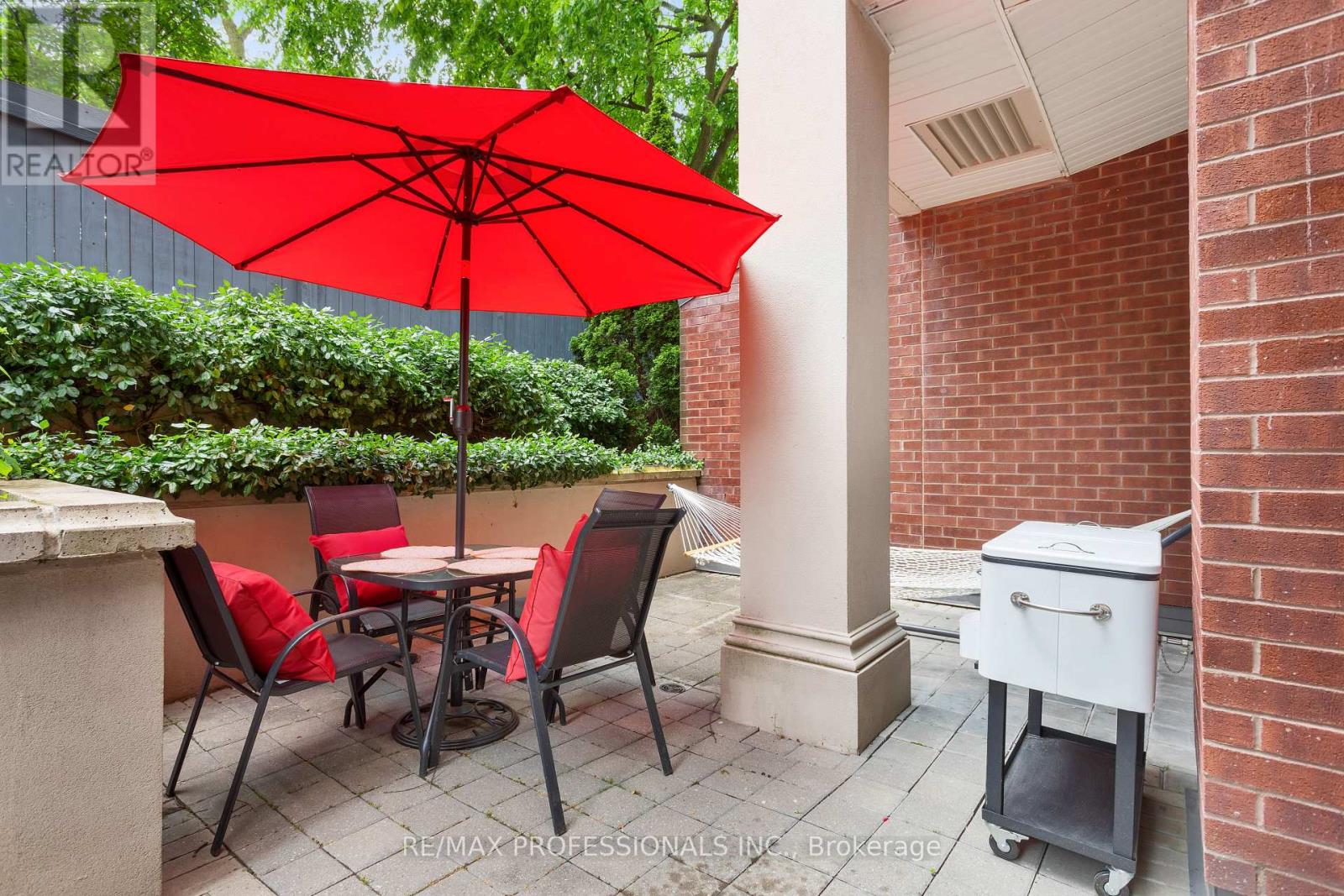 110 - 9 Burnhamthorpe Road, Toronto, Ontario  M9A 0A6 - Photo 36 - W12550954