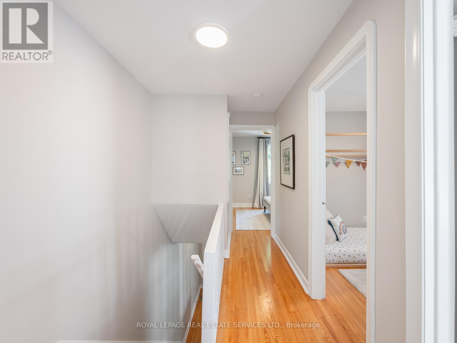 61 Skylark Road, Toronto, Ontario  M6S 4M5 - Photo 17 - W12550996