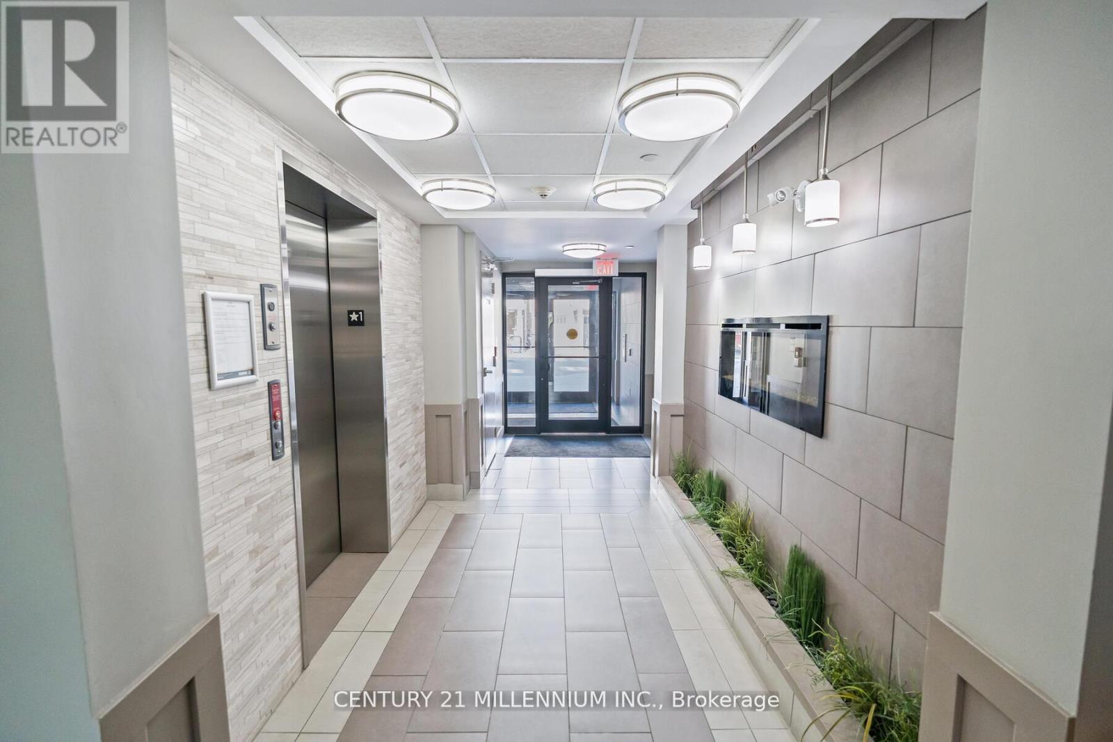 111 - 1045 Nadalin Heights, Milton, Ontario L9T 8R5 - Photo 20 - W12551016