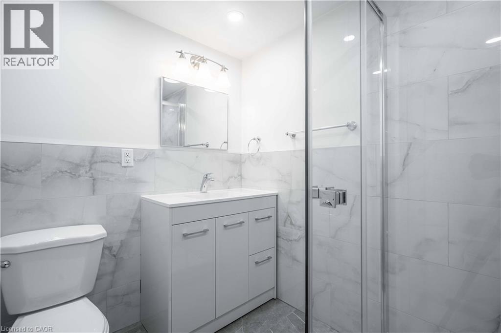 356 East 17th Street Unit# Lower, Hamilton, Ontario  L9A 4N2 - Photo 13 - 40749178