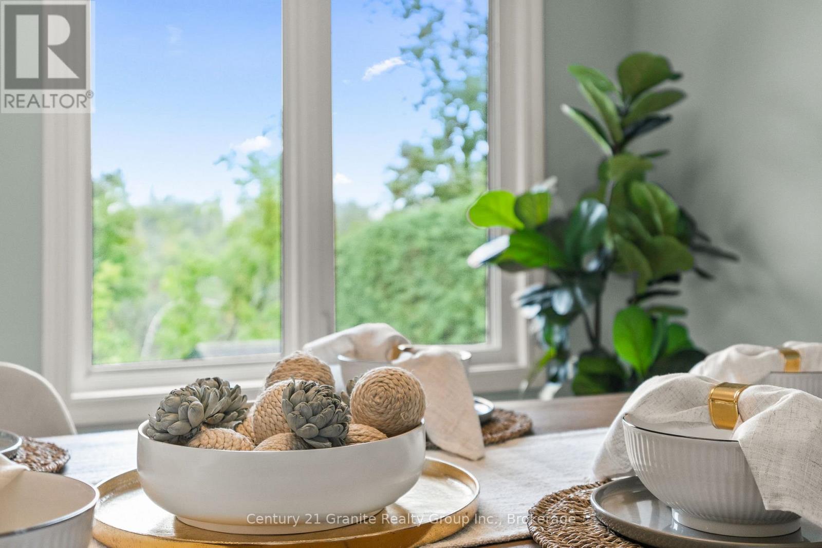 34 Cedartree Lane, Kawartha Lakes, Ontario K0M 1A0 - Photo 13 - X12551052