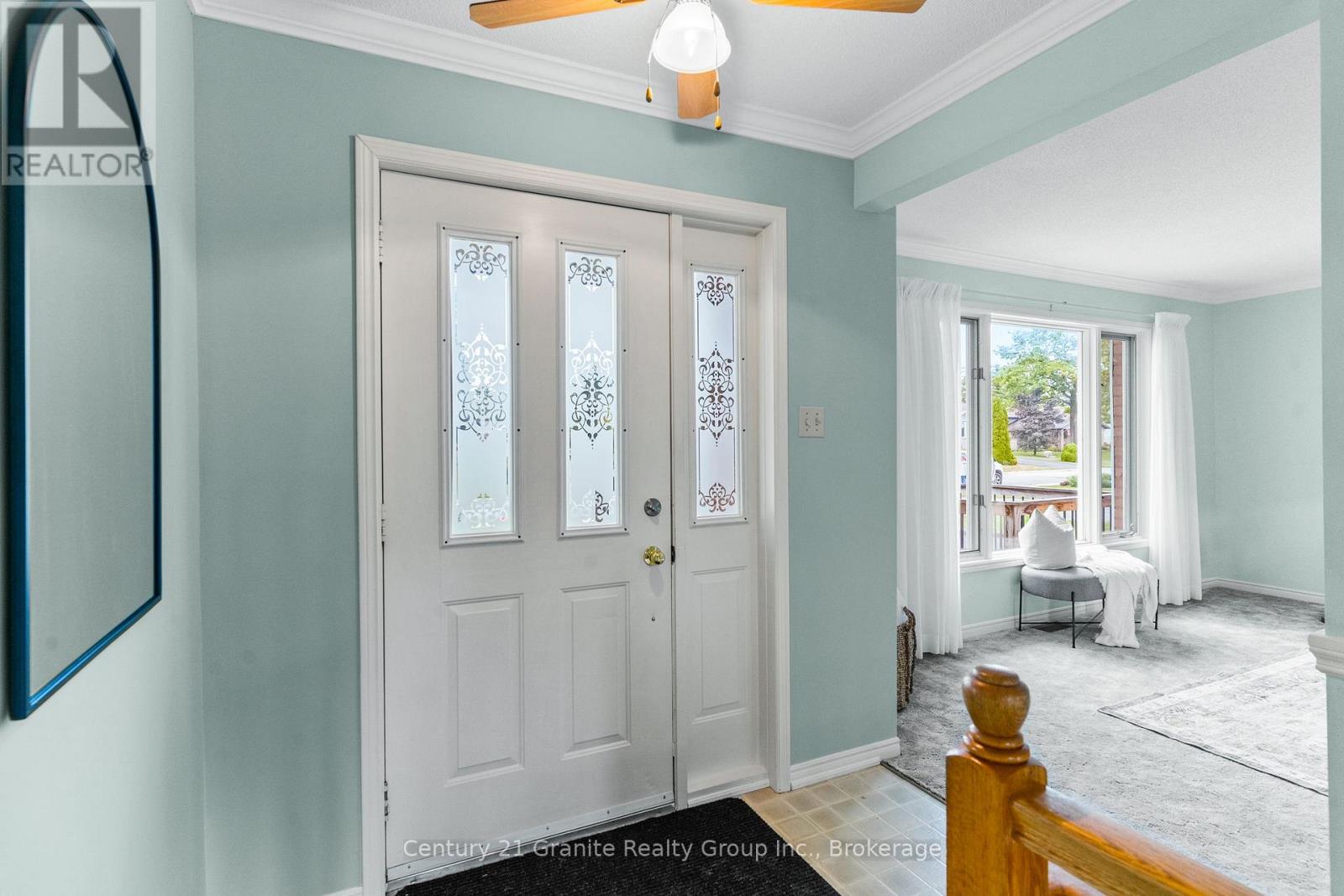 34 Cedartree Lane, Kawartha Lakes, Ontario K0M 1A0 - Photo 3 - X12551052