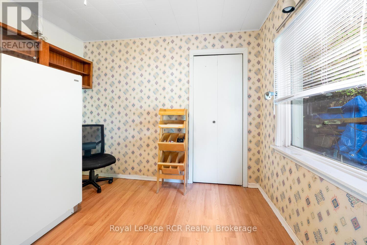 58 2nd Street W, Owen Sound, Ontario N4K 0B4 - Photo 19 - X12551088