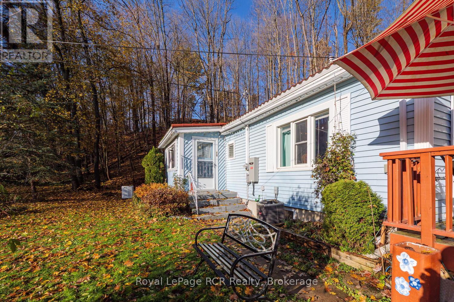 58 2nd Street W, Owen Sound, Ontario N4K 0B4 - Photo 22 - X12551088