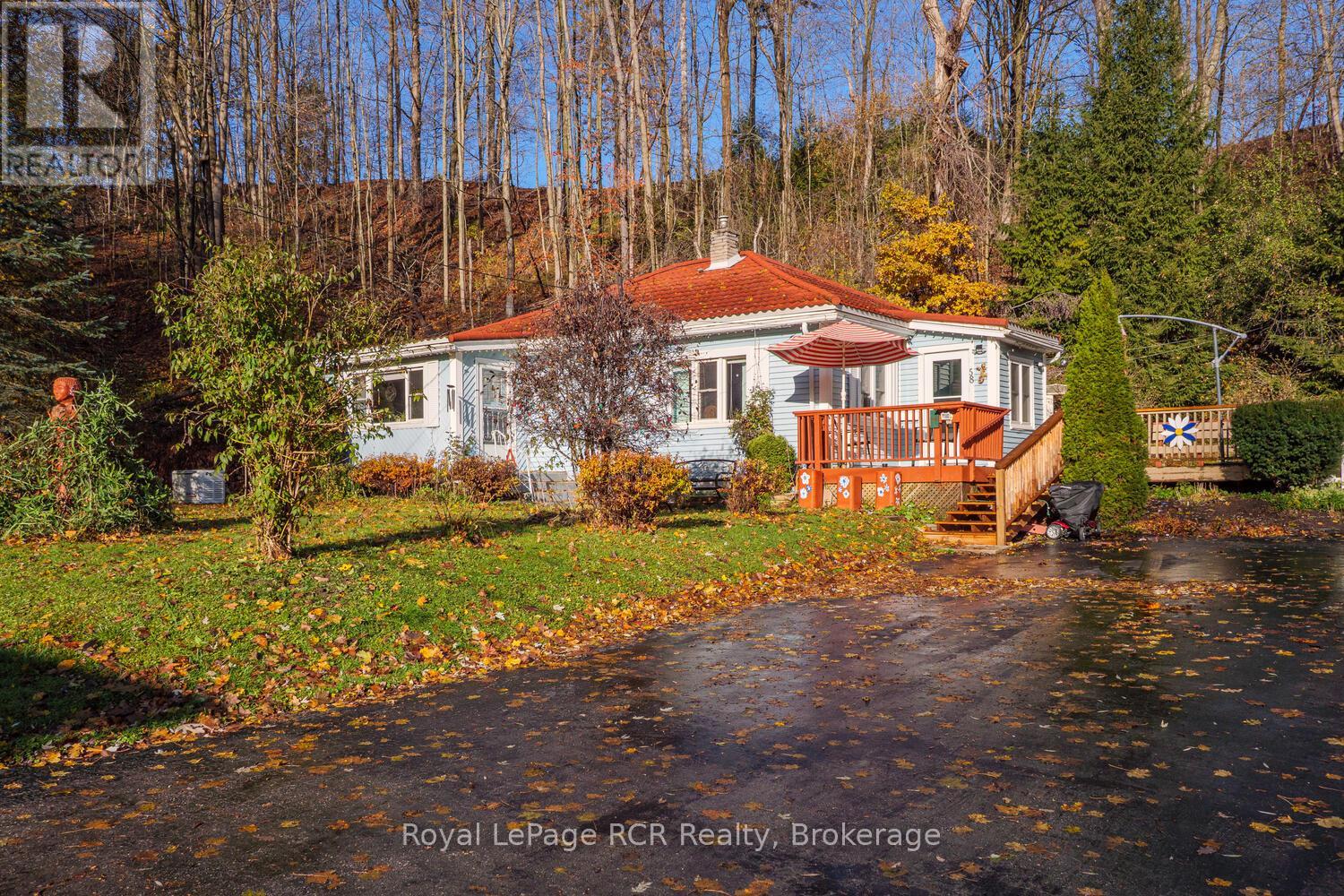 58 2nd Street W, Owen Sound, Ontario N4K 0B4 - Photo 4 - X12551088