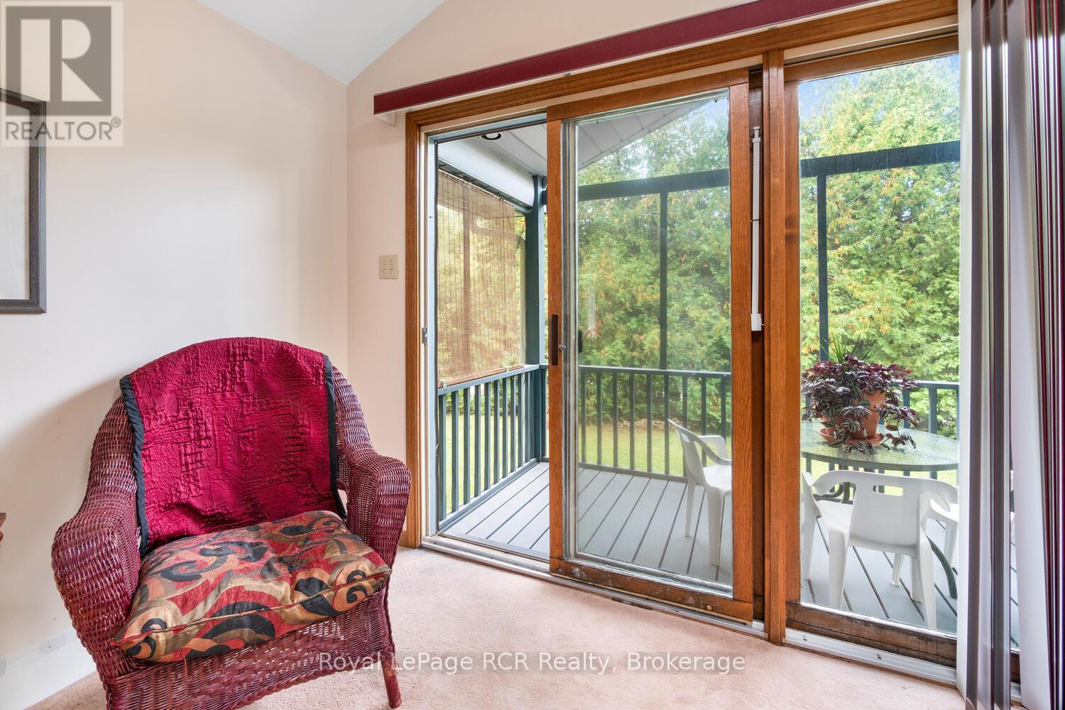 8 Molly Street, Northern Bruce Peninsula, Ontario N0H 1W0 - Photo 11 - X12551292