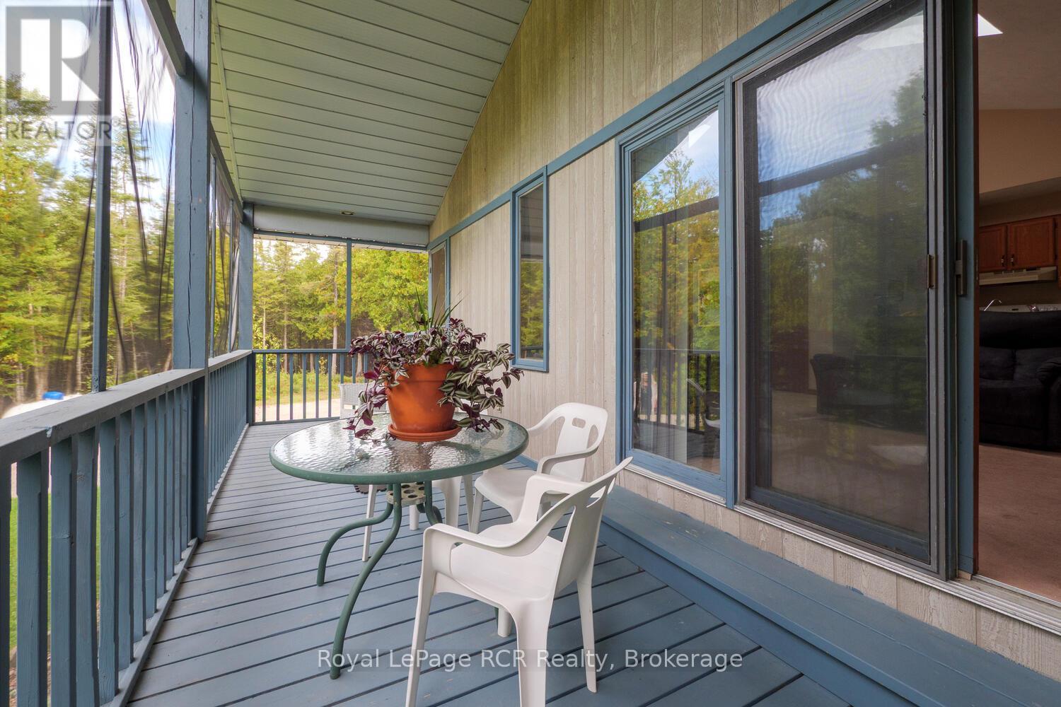 8 Molly Street, Northern Bruce Peninsula, Ontario N0H 1W0 - Photo 13 - X12551292