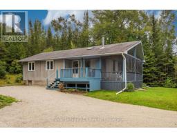 8 MOLLY STREET, Northern Bruce Peninsula, Ontario