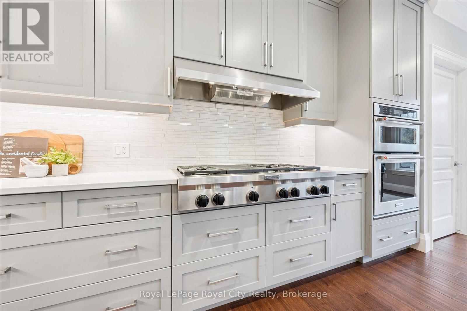 28 Serena Lane, Guelph, Ontario N1L 1E7 - Photo 13 - X12551296