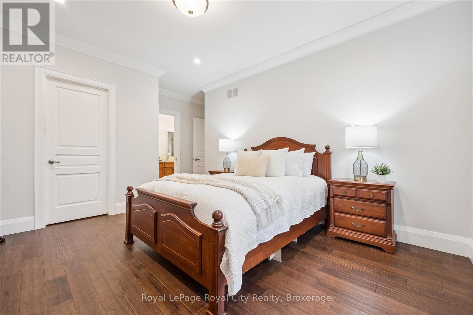 28 Serena Lane, Guelph, Ontario N1L 1E7 - Photo 26 - X12551296