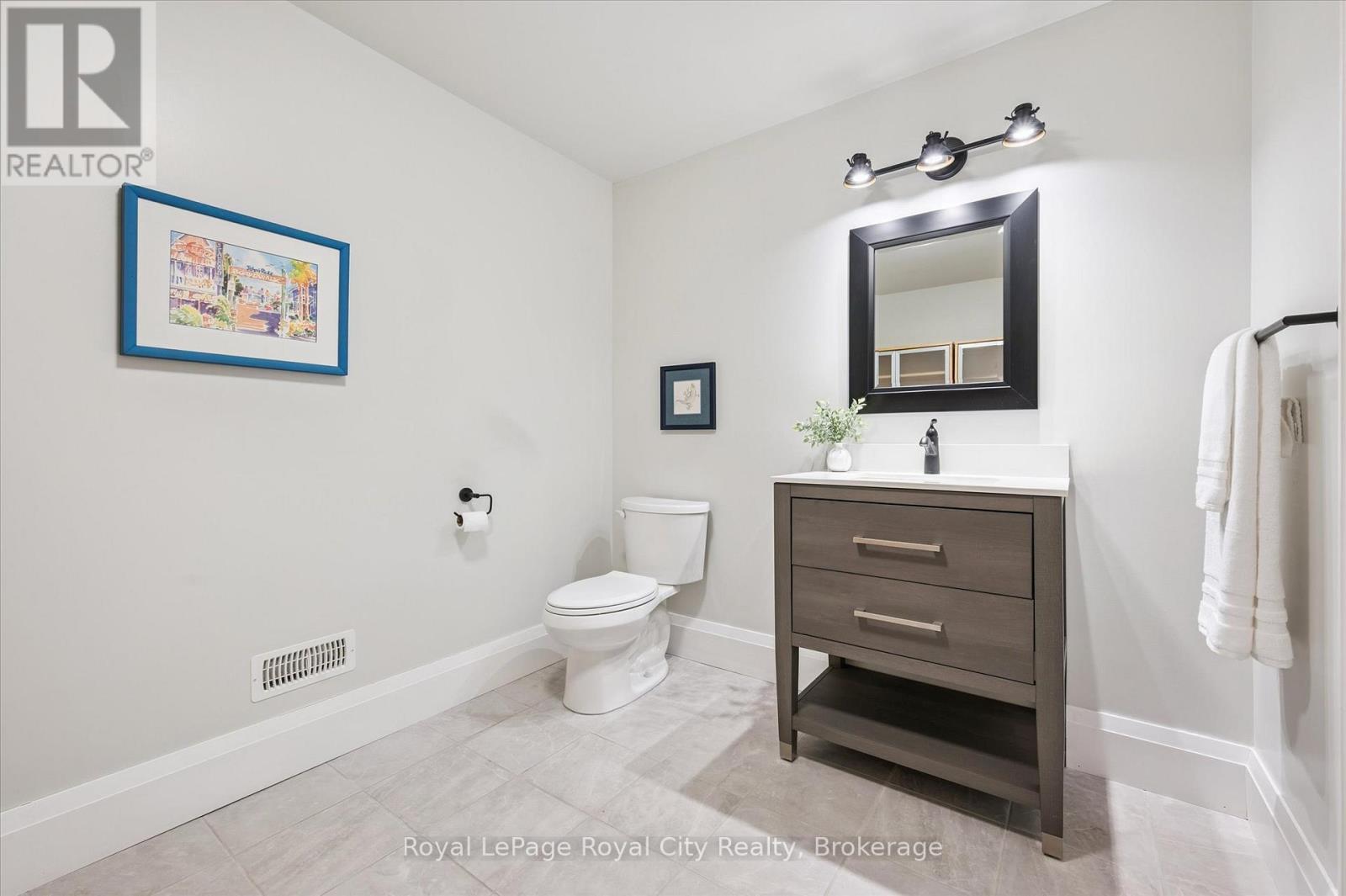 28 Serena Lane, Guelph, Ontario N1L 1E7 - Photo 32 - X12551296