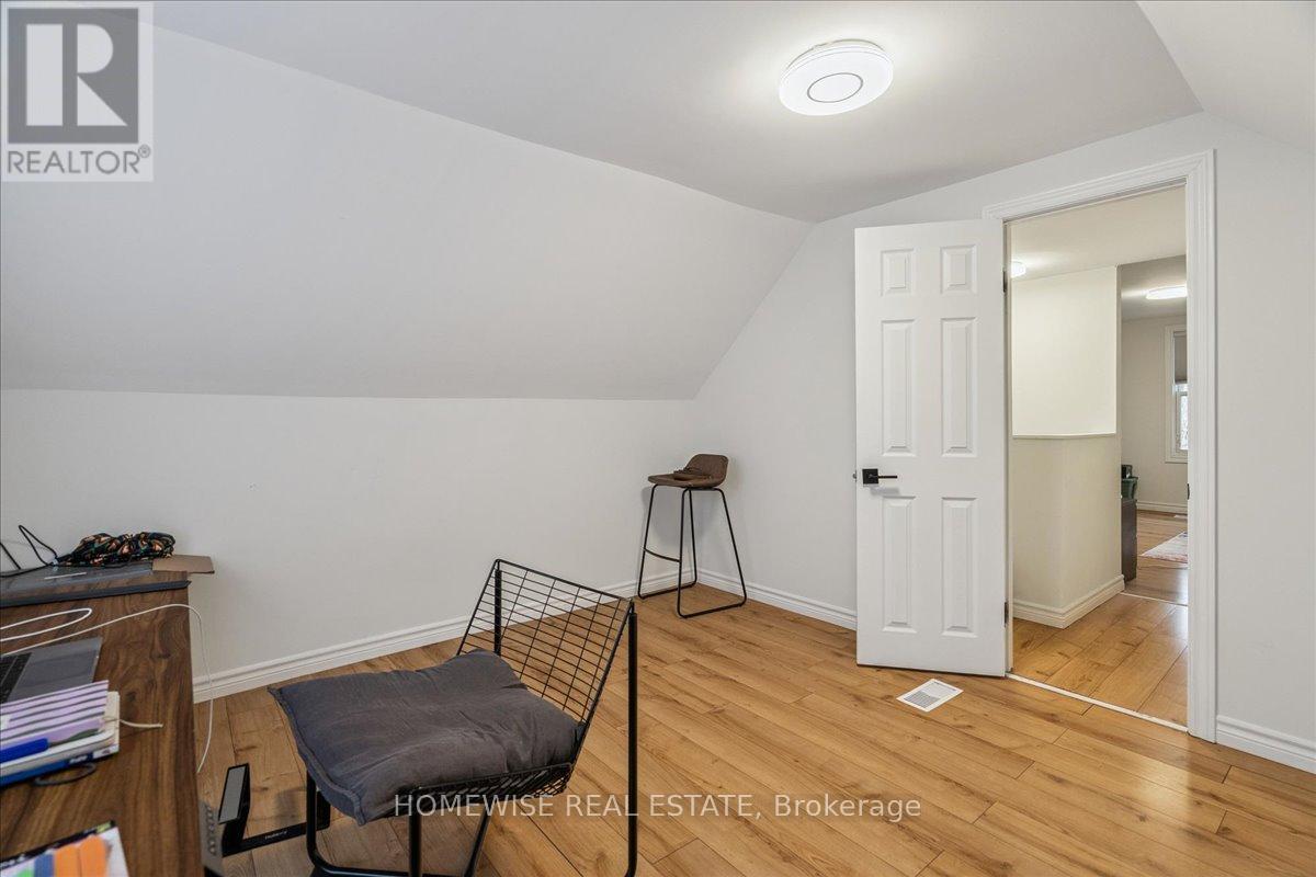 20 Greenaway Avenue, Hamilton, Ontario  L8L 6C4 - Photo 27 - X12551022