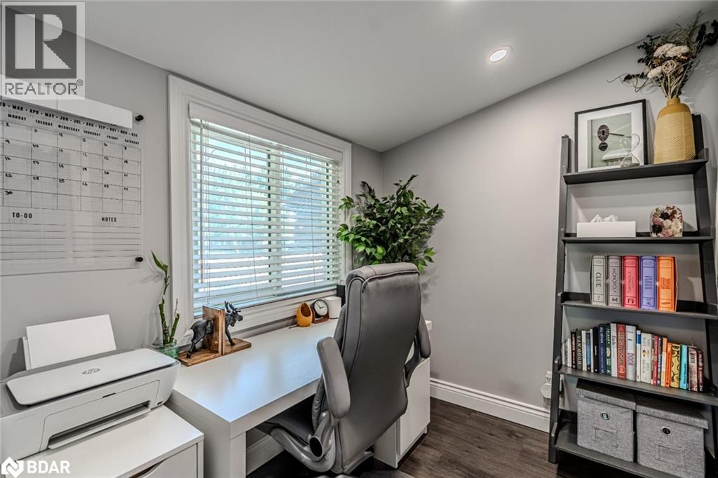 44 Adelaide Street, Barrie, Ontario  L4N 3T5 - Photo 7 - 40788753