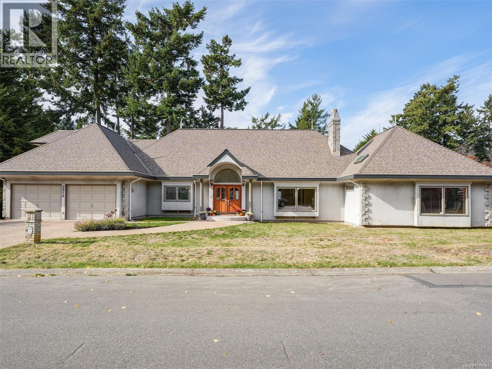 3914 Gibson Crt, Saanich, British Columbia