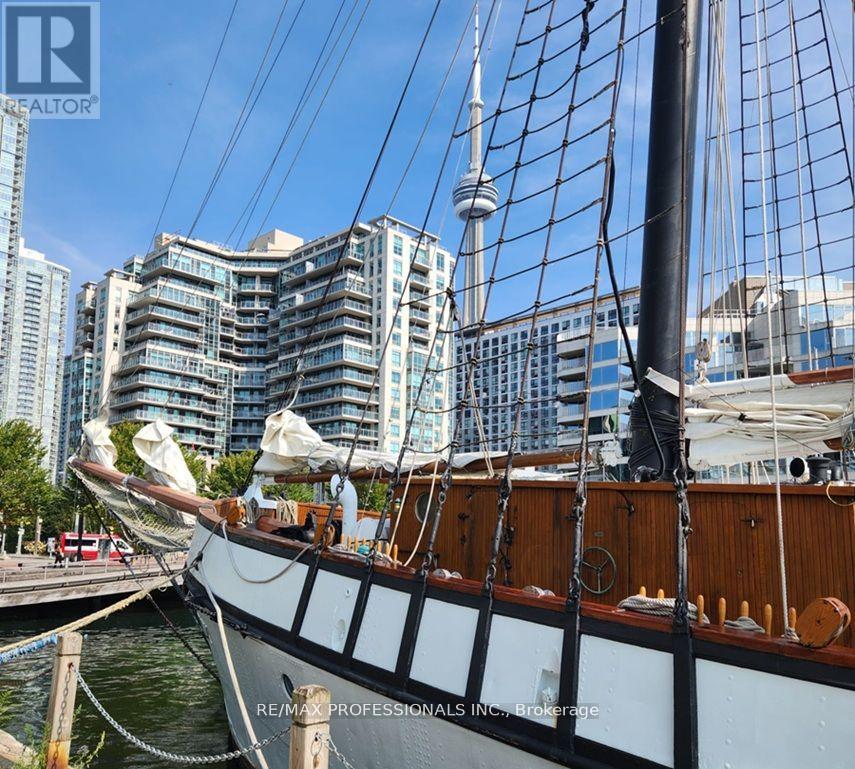 1028 - 600 Queens Quay, Toronto, Ontario  M5V 3M3 - Photo 30 - C12551062