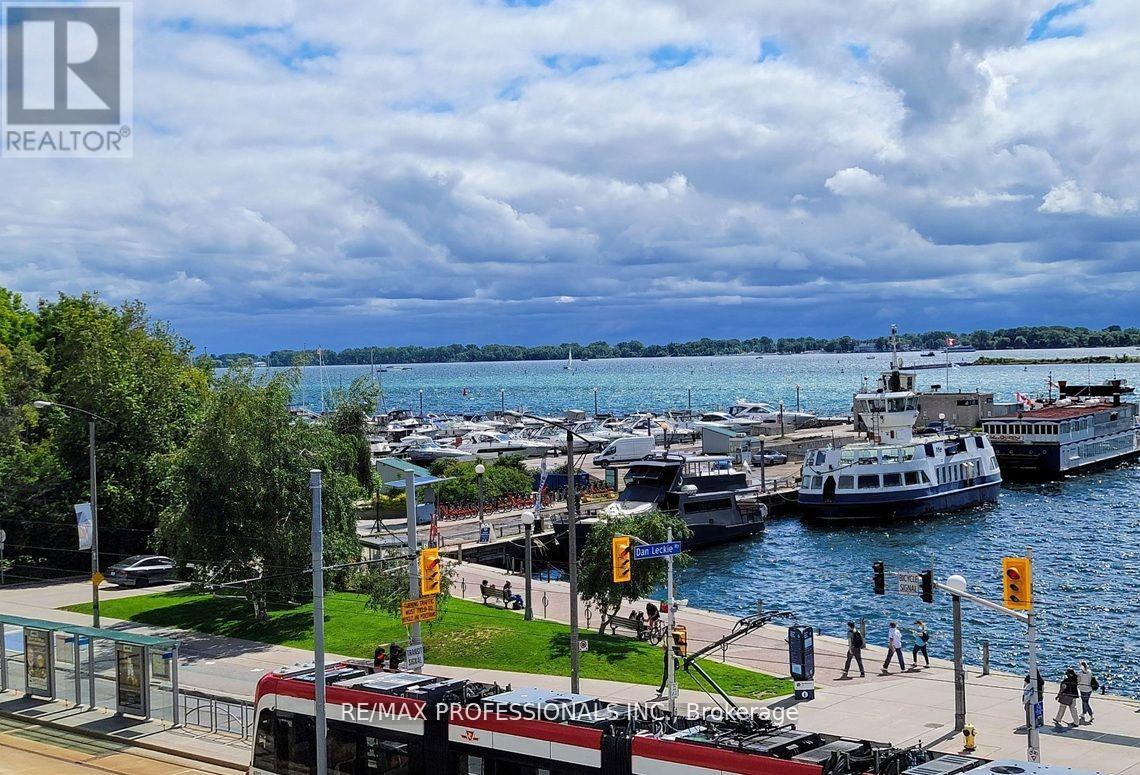 1028 - 600 Queens Quay, Toronto, Ontario  M5V 3M3 - Photo 31 - C12551062