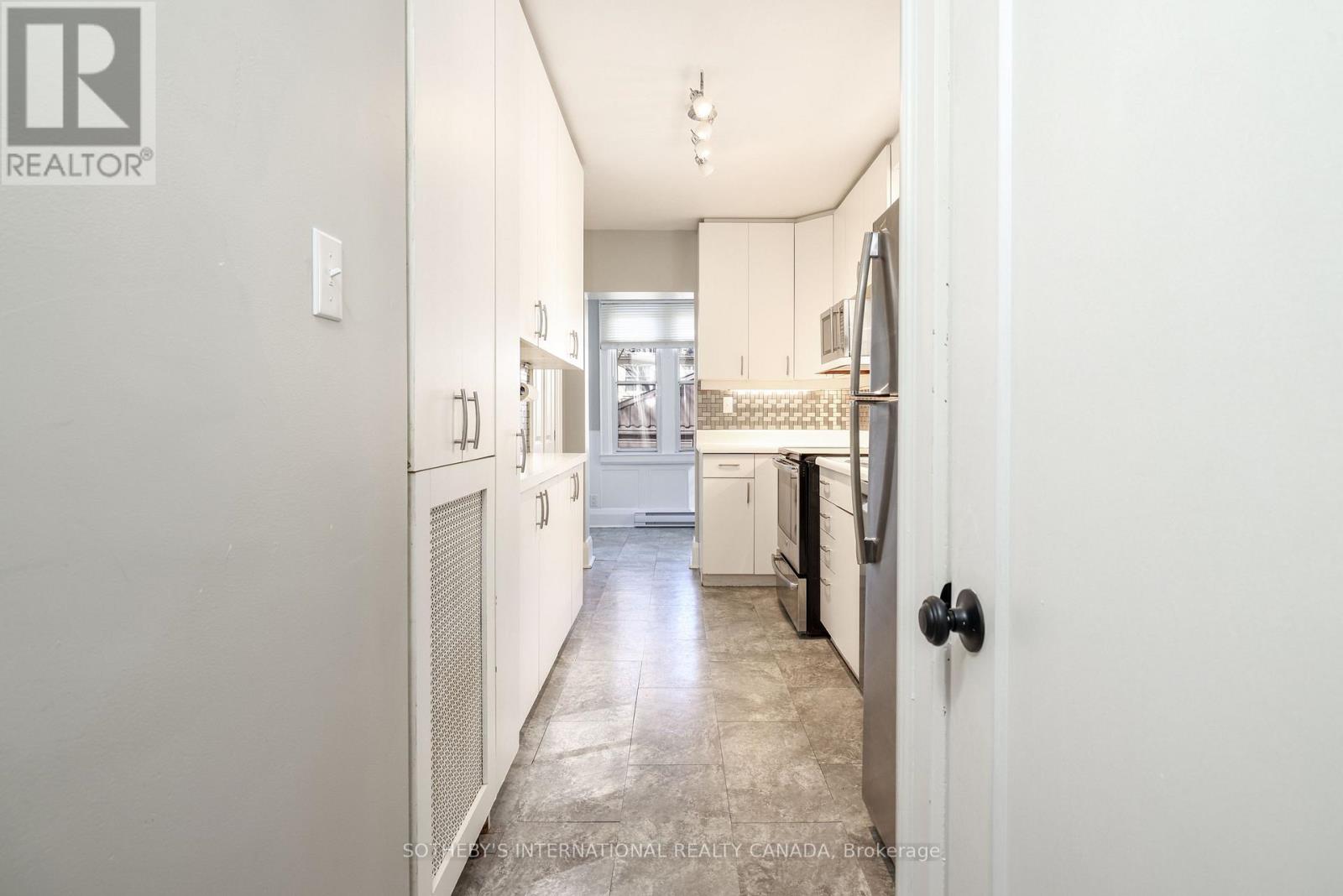 170 Cranbrooke Avenue, Toronto, Ontario  M5M 1M5 - Photo 16 - C12551094