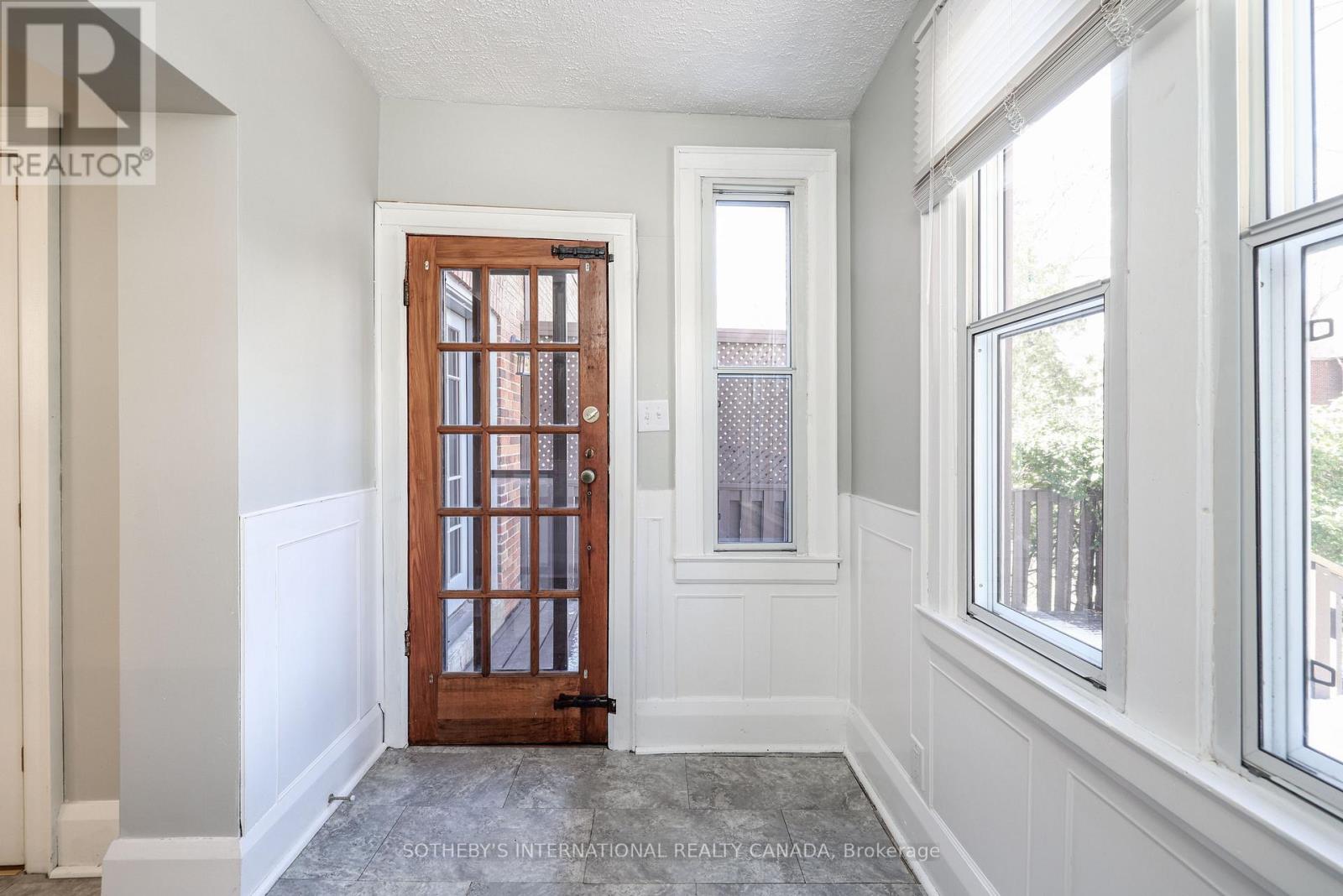 170 Cranbrooke Avenue, Toronto, Ontario  M5M 1M5 - Photo 21 - C12551094