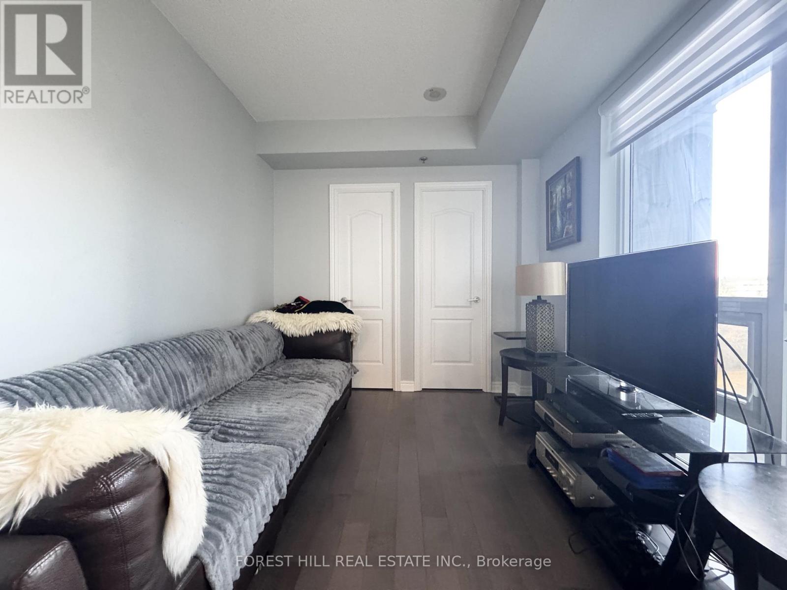 522 - 2756 Old Leslie Street, Toronto, Ontario  M2K 0E2 - Photo 5 - C12551108