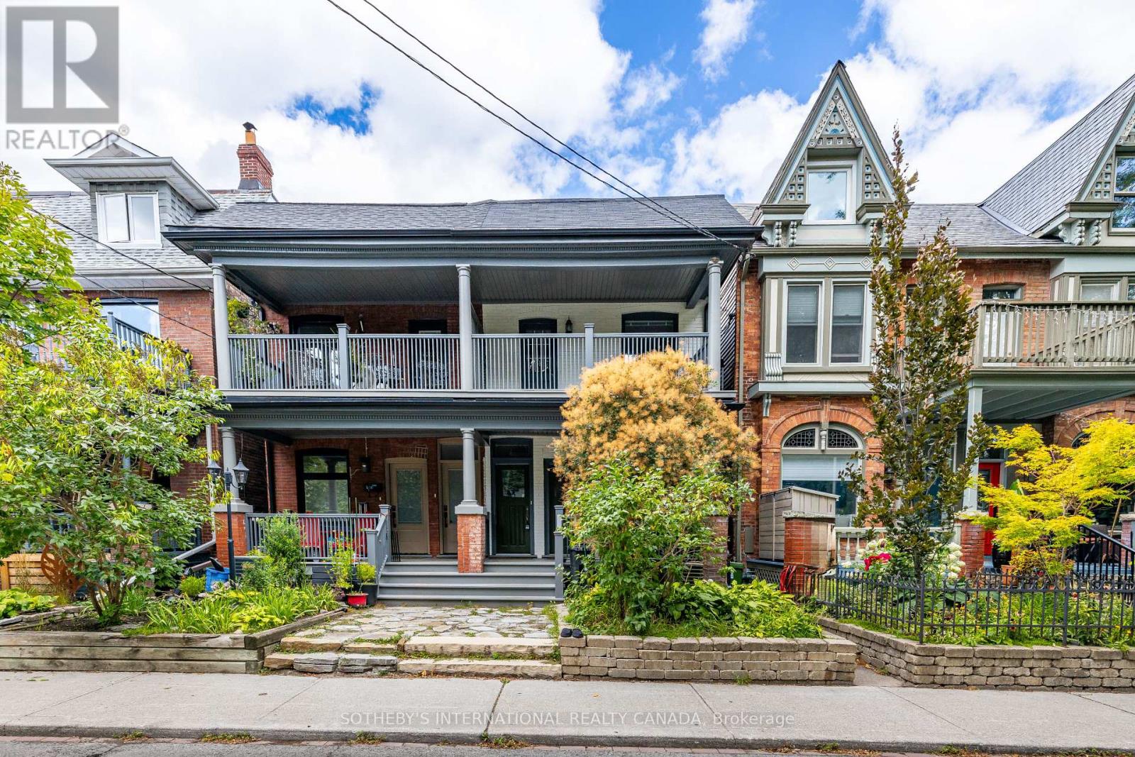 UPPER - 412 WELLESLEY STREET E, Toronto, Ontario