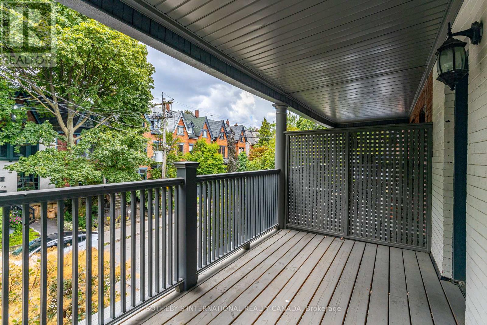 Upper - 412 Wellesley Street E, Toronto, Ontario  M4X 1H6 - Photo 16 - C12551140