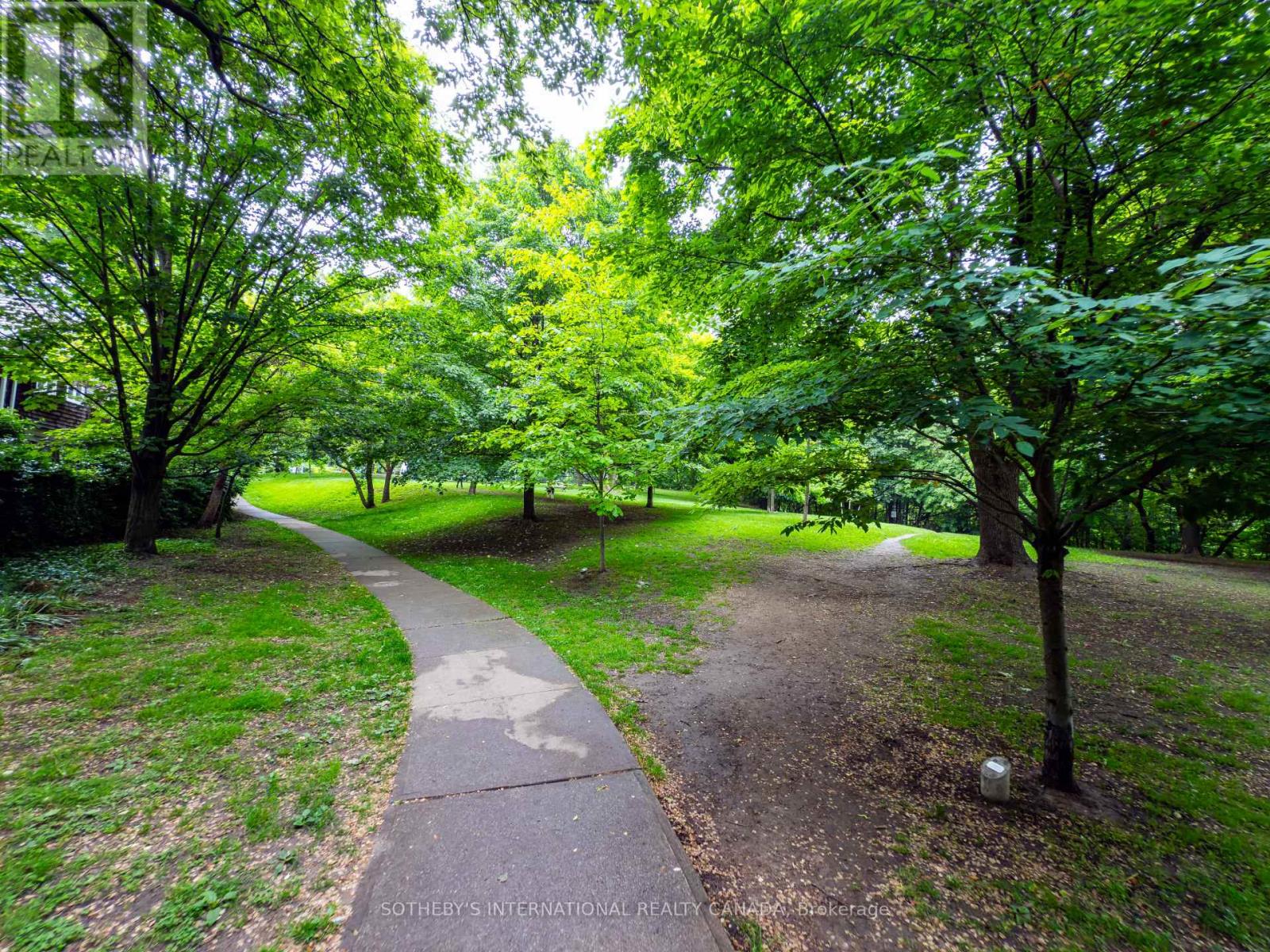 Upper - 412 Wellesley Street E, Toronto, Ontario  M4X 1H6 - Photo 22 - C12551140