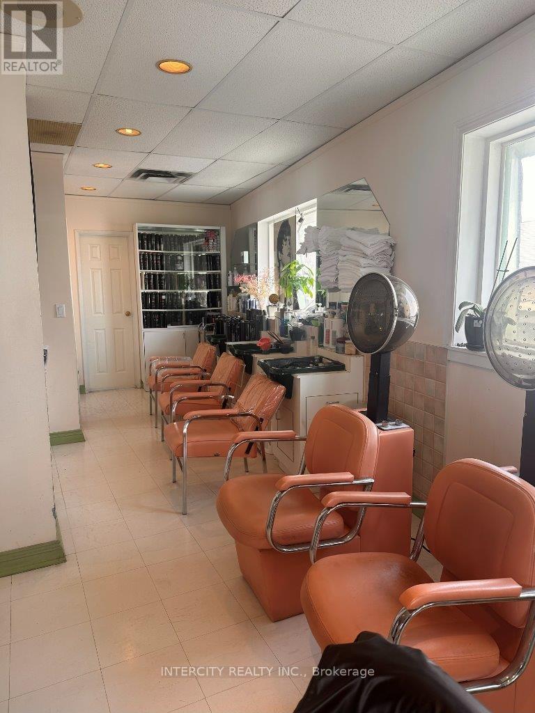 208 - 738 Sheppard Avenue, Toronto, Ontario  M2K 1C4 - Photo 15 - C12551152