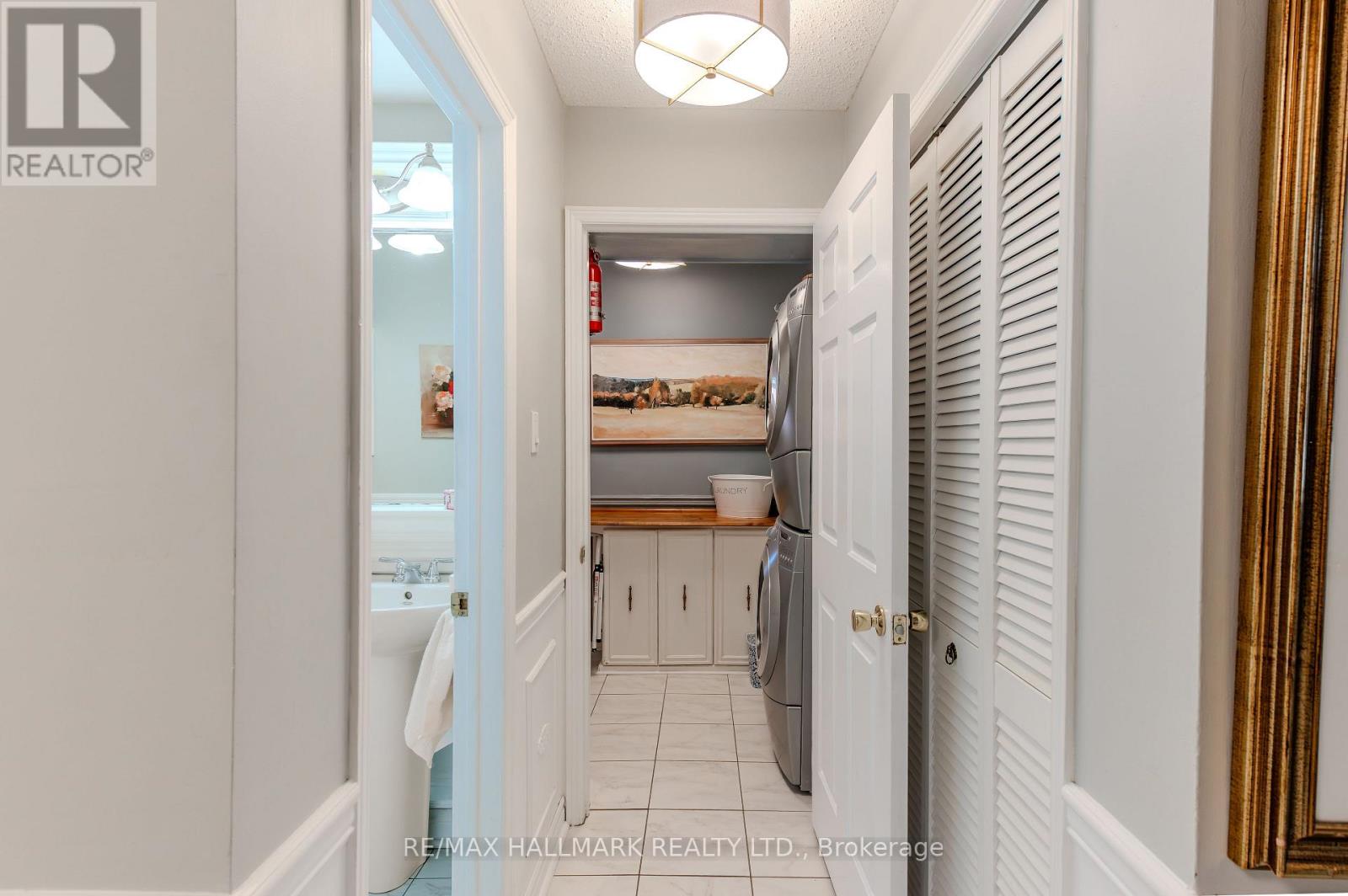 1091 Benton Crescent, Pickering, Ontario  L1X 1N2 - Photo 14 - E12551036