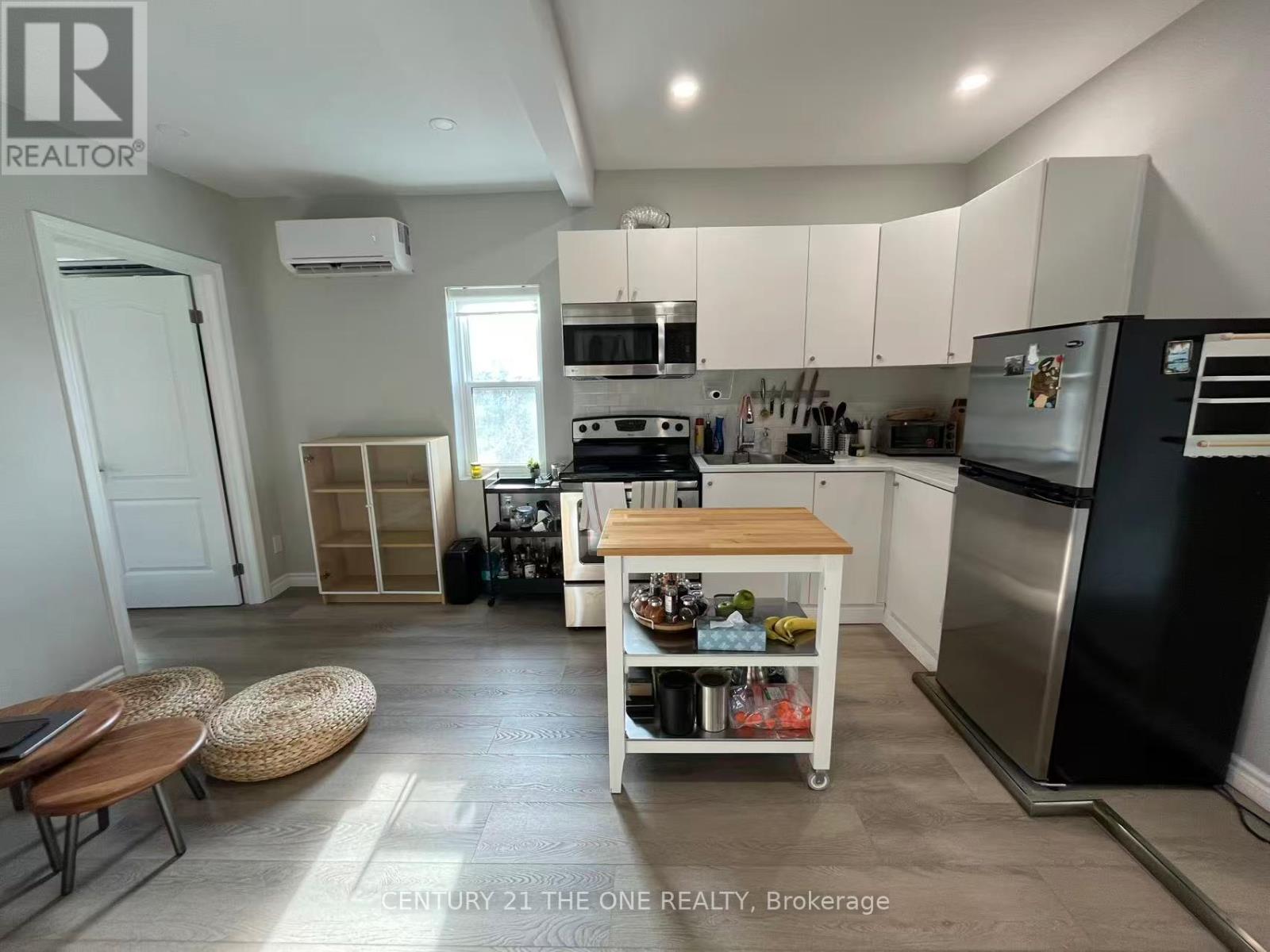 3rd Flr - 850 Carlaw Avenue, Toronto, Ontario  M4K 3L3 - Photo 4 - E12551126