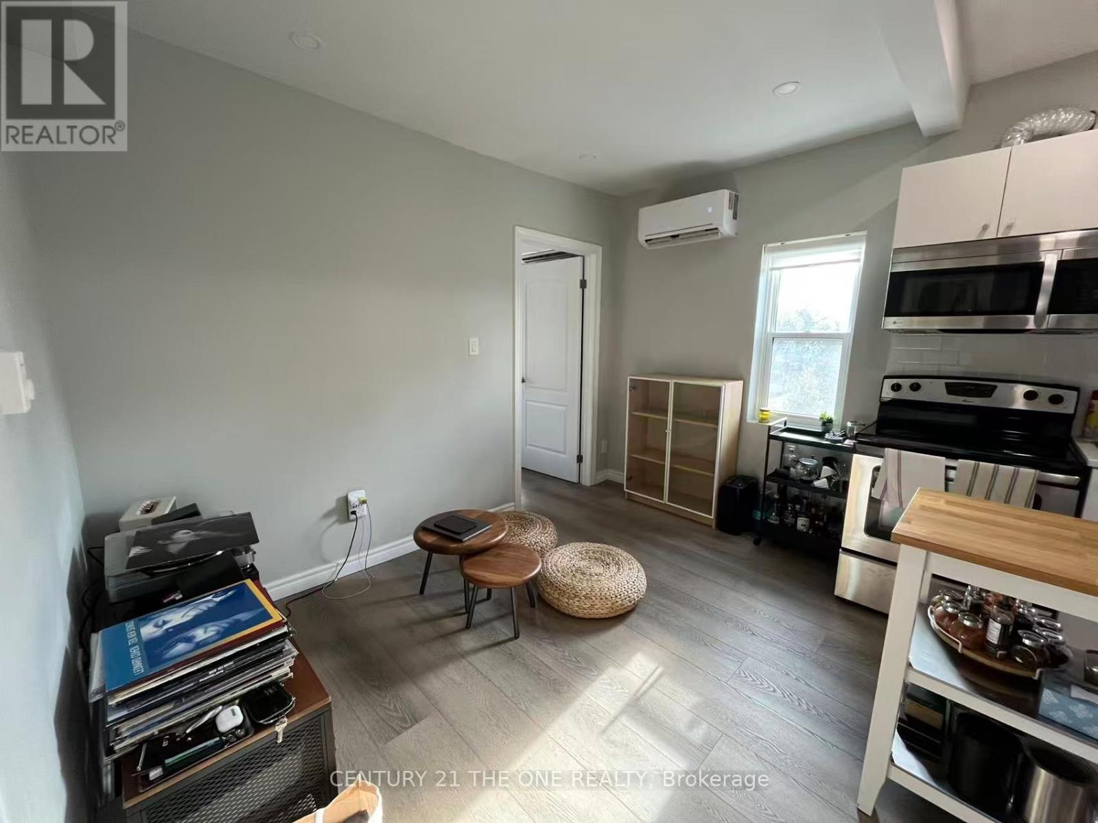 3rd Flr - 850 Carlaw Avenue, Toronto, Ontario  M4K 3L3 - Photo 6 - E12551126