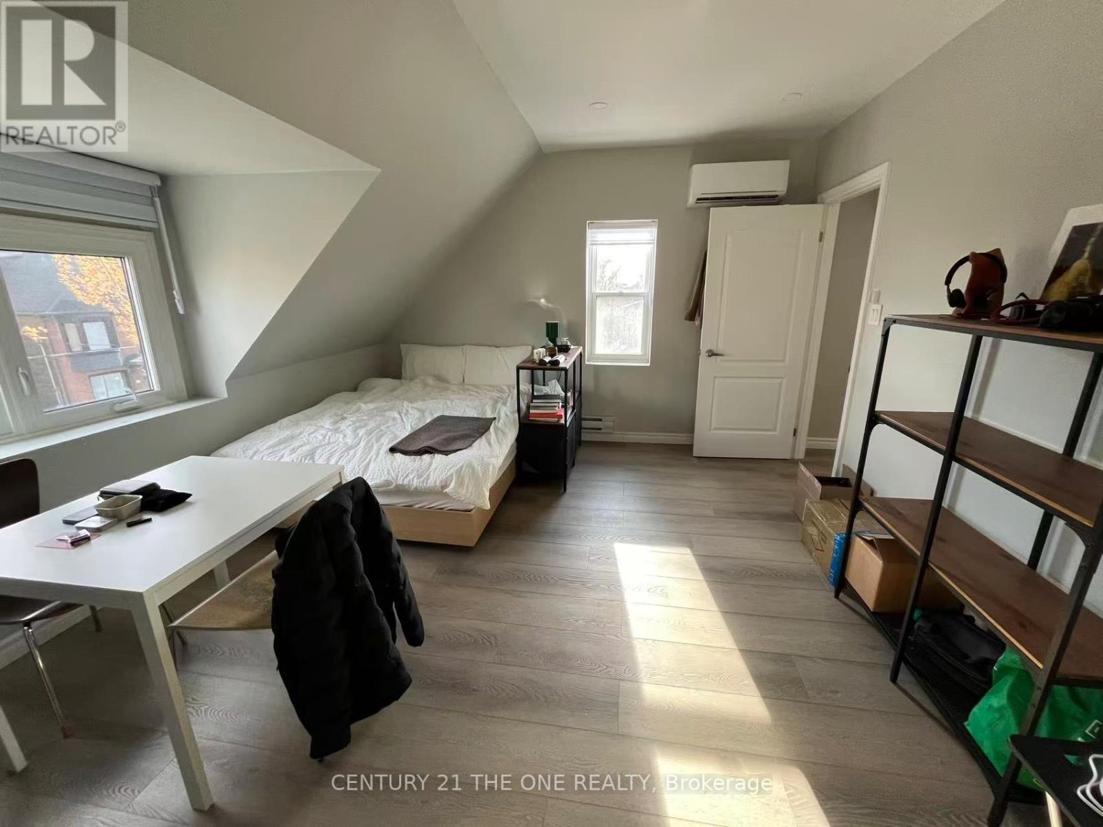 3rd Flr - 850 Carlaw Avenue, Toronto, Ontario  M4K 3L3 - Photo 8 - E12551126