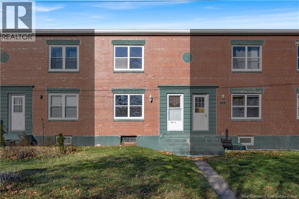 247 Gilbert Street, Saint John, New Brunswick  E2K 4E3 - Photo 1 - NB128399
