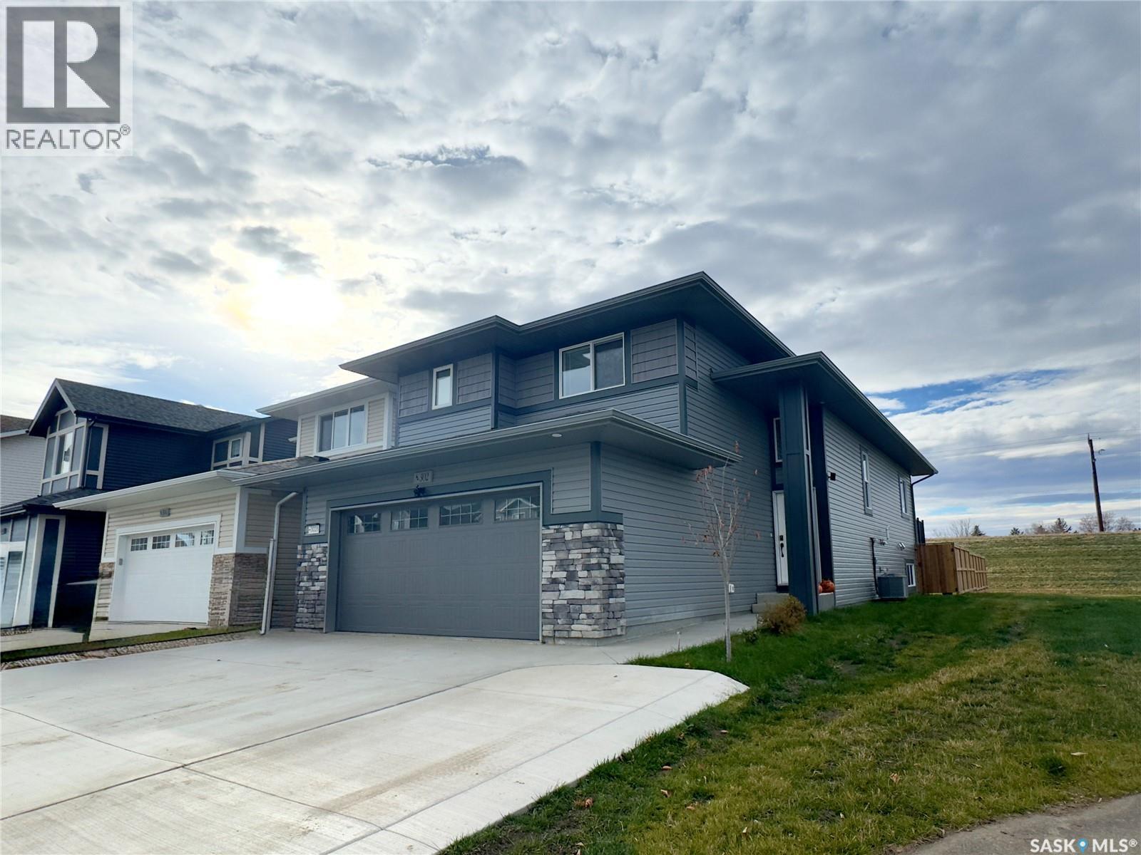 302 Pepper PLACE, Saskatoon, Saskatchewan