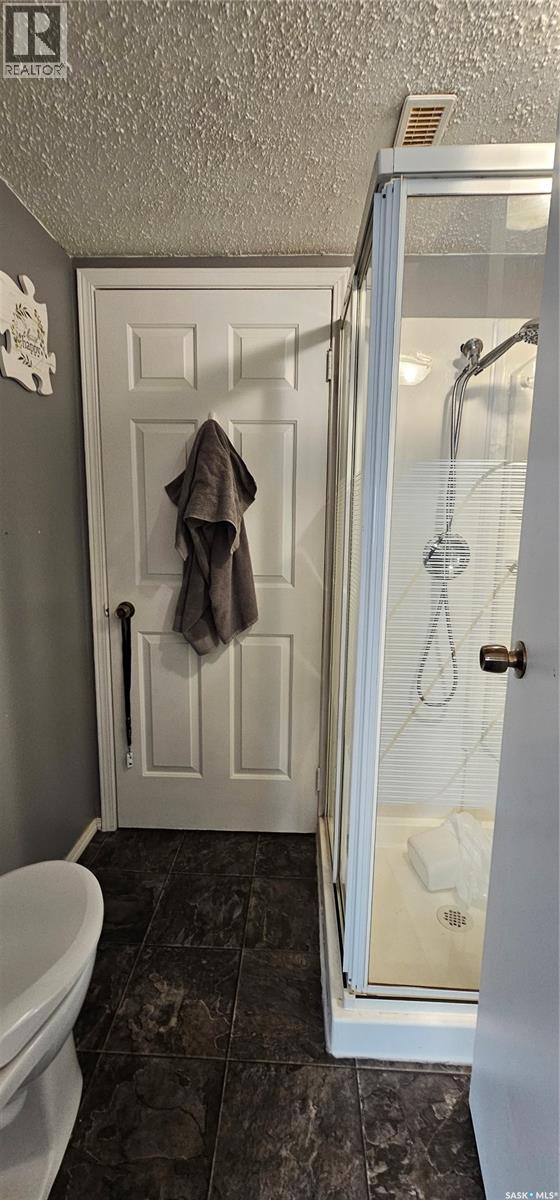 914 108th Avenue, Tisdale, Saskatchewan  S0E 1T0 - Photo 18 - SK024123